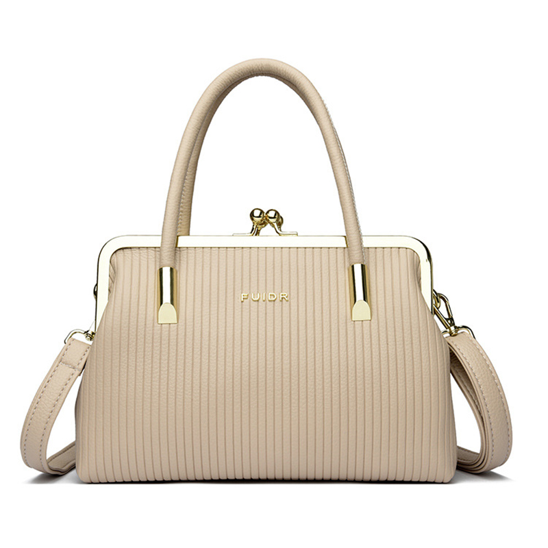 The Versatile Crossbody Bag: Style Meets Functionality
